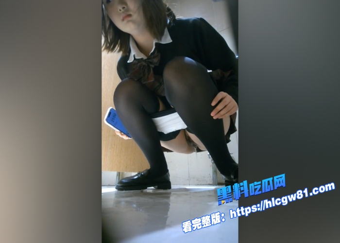 夜总会厕所偷拍大量高颜值嫩妹近距离欣赏美女骚逼出水瞬间这感觉看着就上头强烈推荐 图7 夜总会厕所偷拍大量高颜值嫩妹近距离欣赏美女骚逼出水瞬间这感觉看着就上头强烈推荐 图7