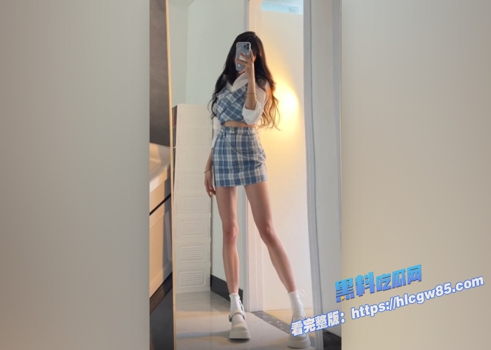 云南师范大学体育生赵明理跟女友出租屋性爱自拍流出 2