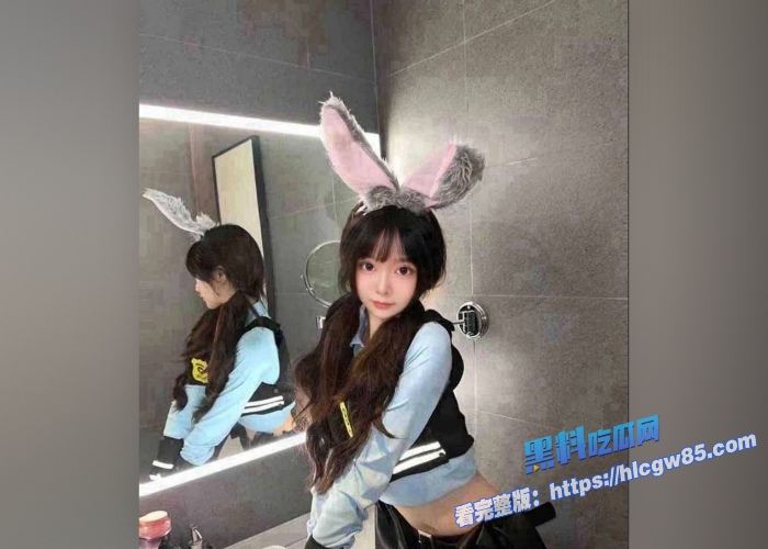云南师范大学体育生赵明理跟女友出租屋性爱自拍流出 3