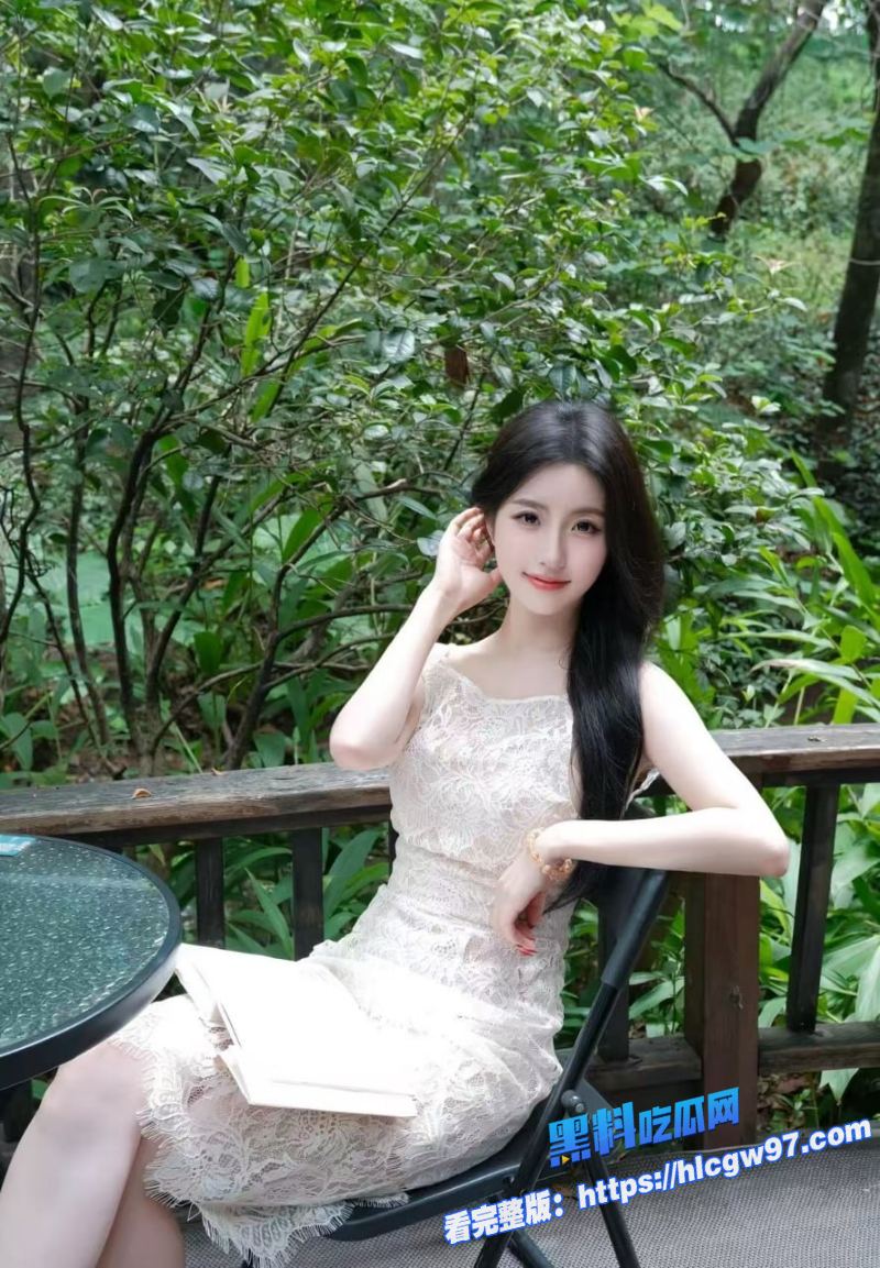 表姐生日夜反差炸裂高颜值气质御姐被亲表弟按在床上后入狂操淫荡的本性展现的淋漓尽致4 表姐生日夜反差炸裂高颜值气质御姐被亲表弟按在床上后入狂操淫荡的本性展现的淋漓尽致4