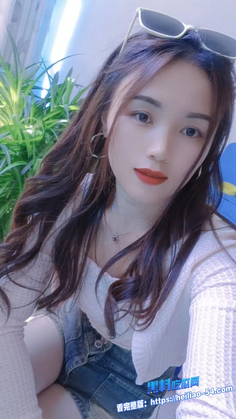 有这样的老婆还打游戏骚浪老婆自慰娇喘诱惑楼梯掐脖子后入猛干3 有这样的老婆还打游戏骚浪老婆自慰娇喘诱惑楼梯掐脖子后入猛干3