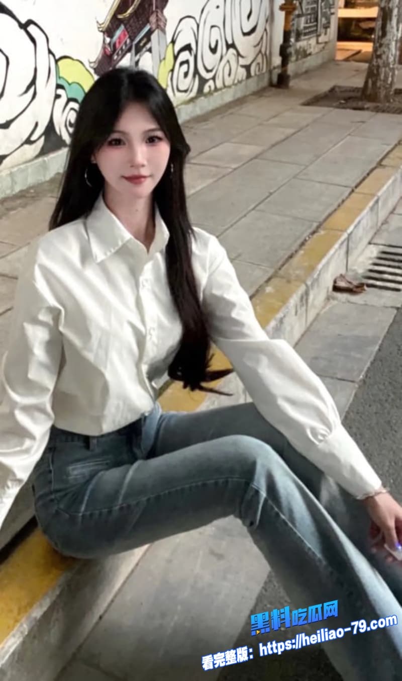 高颜值黑丝精神小妹性爱视频流出身穿性感连衣裙骚穴被疯狂调教到高潮不断2 高颜值黑丝精神小妹性爱视频流出身穿性感连衣裙骚穴被疯狂调教到高潮不断2