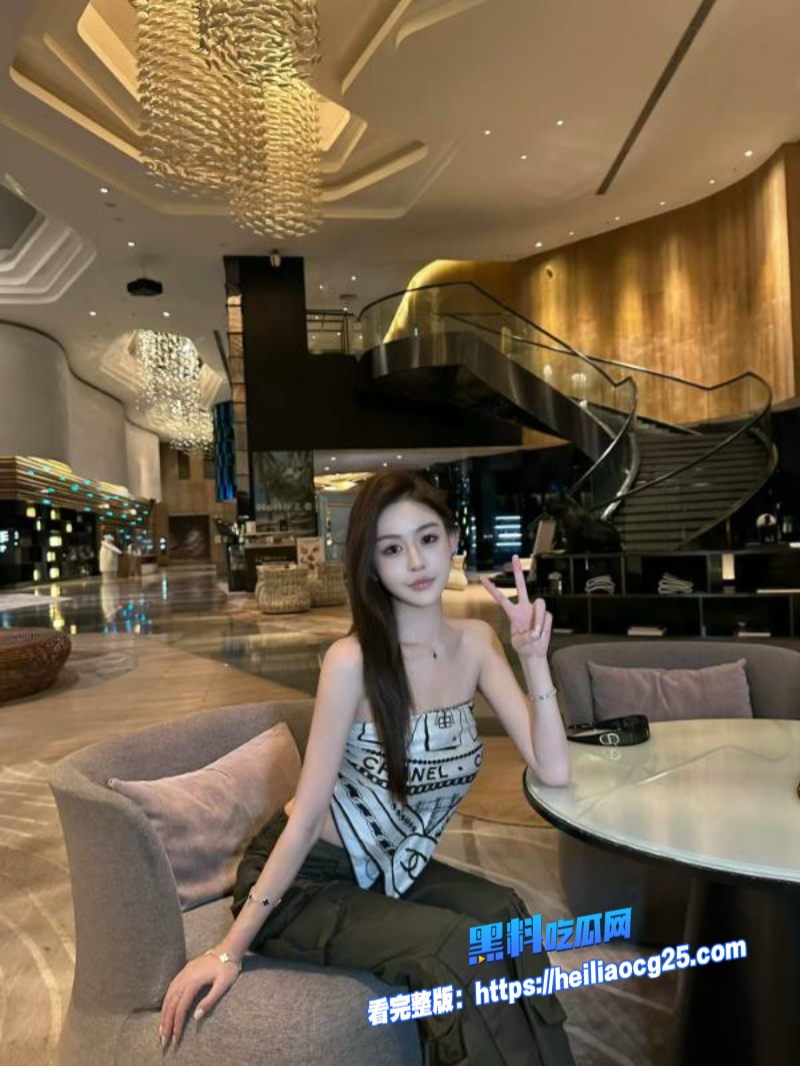 大学生沉浸吃鸡 1