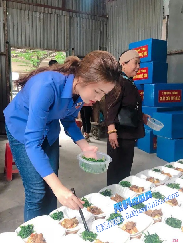 越南美女检察官 与男友大尺度自拍泄密流出 越南妹是真的又白又骚啊！7