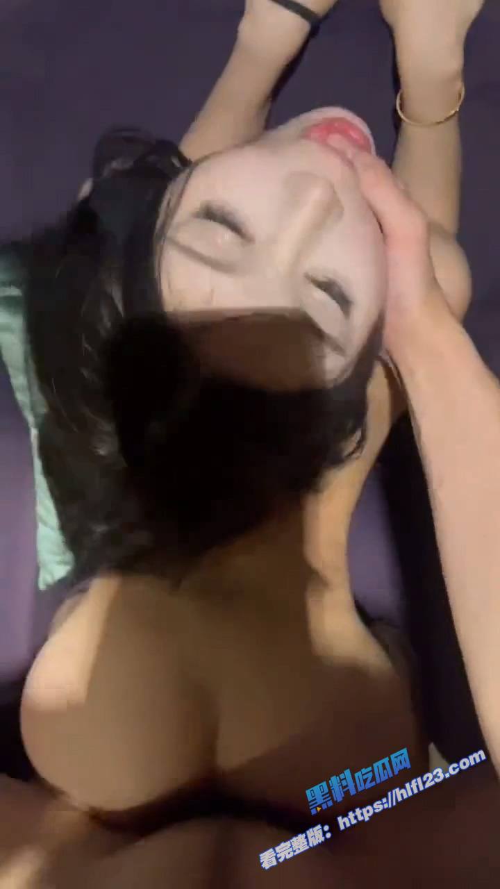 推特大神 老吴爱约炮 猎艳高颜值JK女神 清纯的少女惨遭大屌爆操 可怜模样让人怜惜！图8