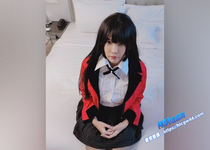 泰国百变萝莉女神minichu第二弹学生jk服警官服黑丝骑乘深喉口爆各种姿势轮上阵 图1WH700x500px