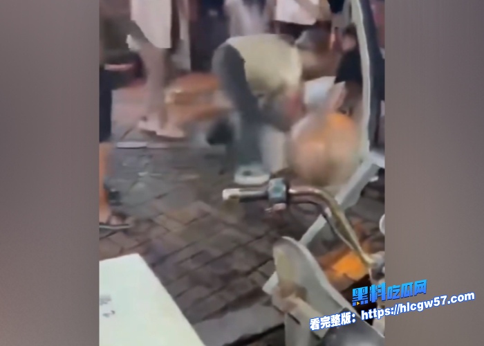 快手网红精神母女女儿王幼宁抽烟喝酒纹身霸凌女同学乔妈40岁老骚逼被爆光与粉丝裸聊视频真是一对极品脑残母女毫无底线 图13