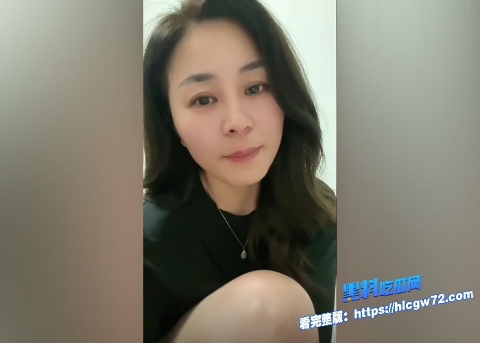 海角乱伦极品骚货嫂子嫌弃老公木纳单调甘愿被小叔子玩天台露出寻求刺激满足嫂嫂的性欲是小叔子职责次次让她高潮 1