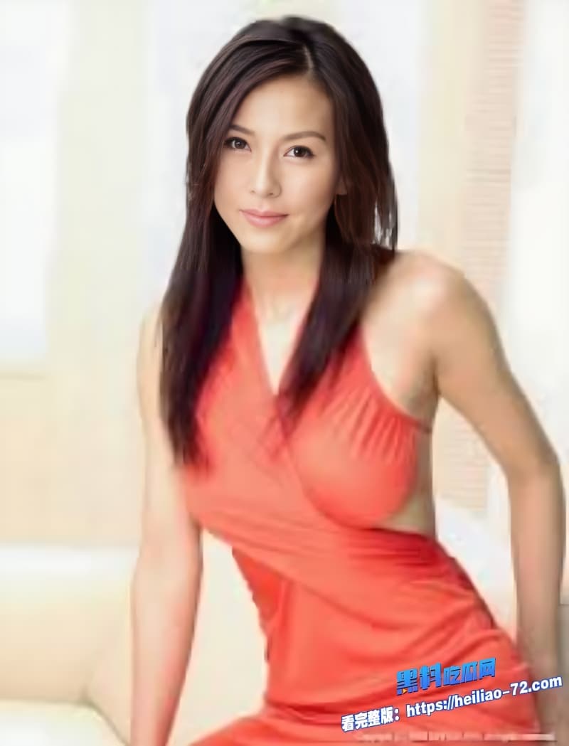 日本全能艺人杉本彩花与蛇2重口片段重现巴黎静子被捆绑当众献身太会玩11