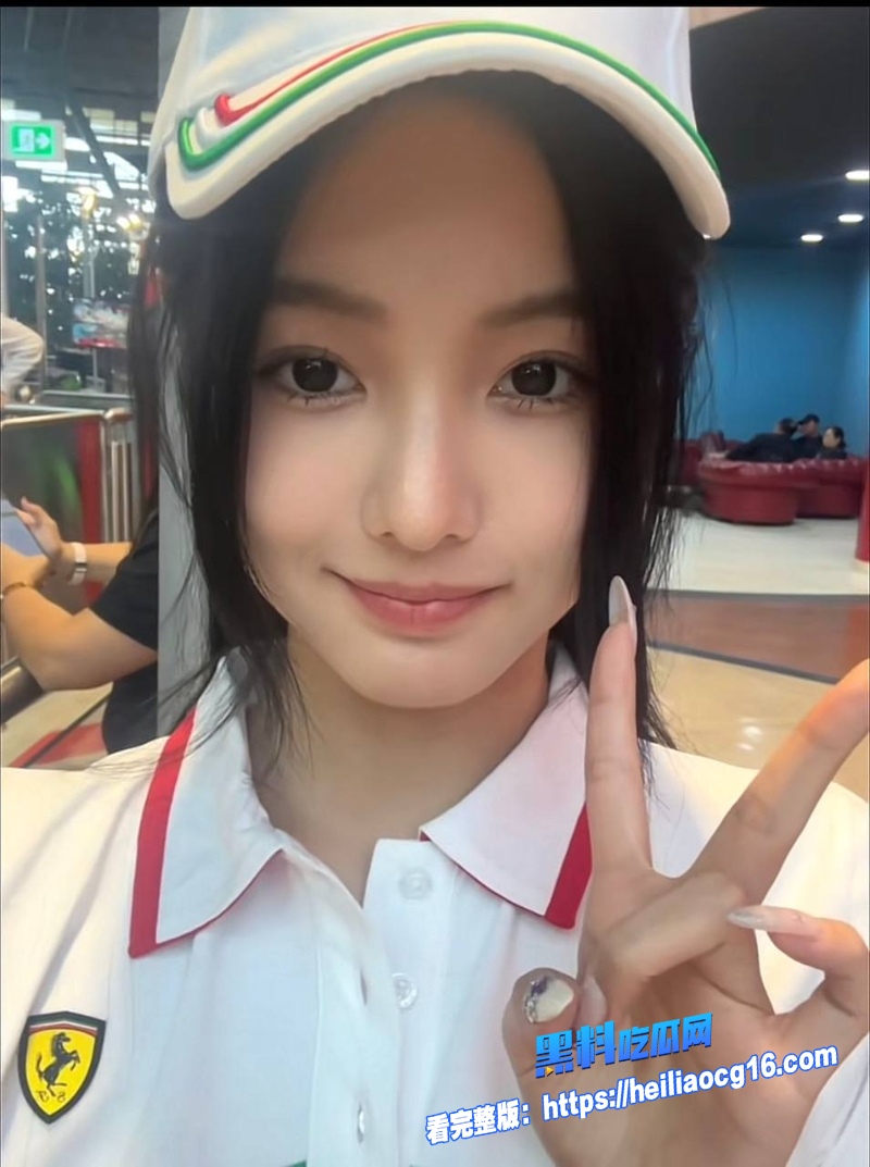 抖音男网红彭鹏24