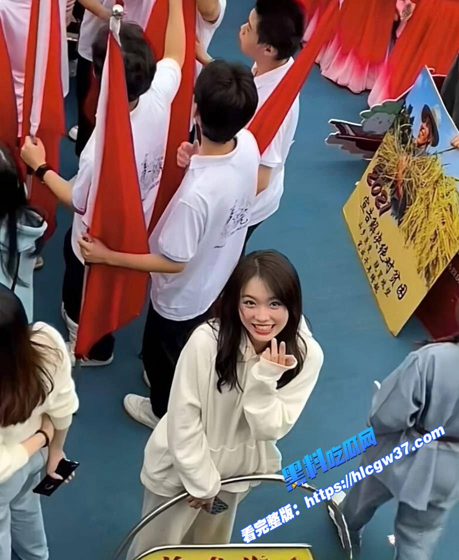 福建师范大学林芯卉私密视频被曝光流出宿舍和男友激情口交做爱平时可爱学妹竟然也如此反差 图4