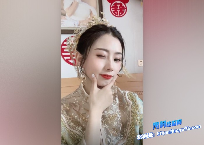 极品绿帽老公带老黑回家操娇妻 孩子在房间里睡觉高潮不敢出声图9.jpg