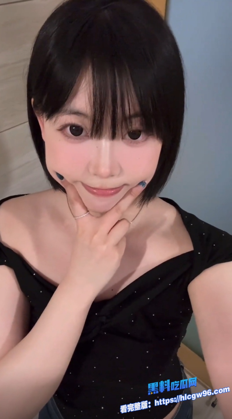湖南大学陈凡雨厕所露出play 2