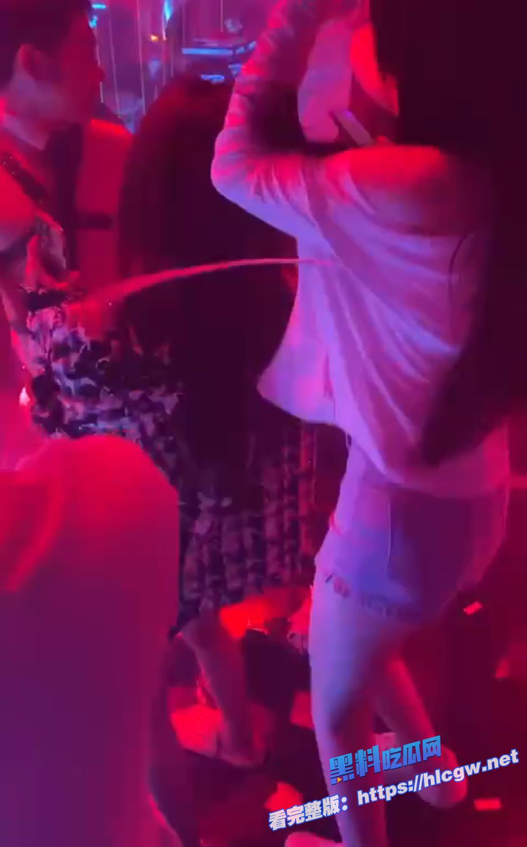 抖音网红天降之雯 抖音网红天降之雯