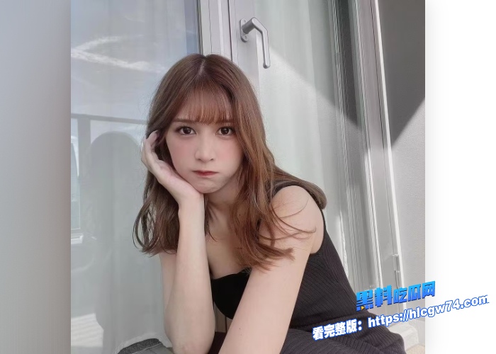黑料解说娇嫩少妇结婚遇旧情人偷情被狂日老公被带上大绿帽七森莉莉记录同情生活绿帽老公发现气哭了 图2