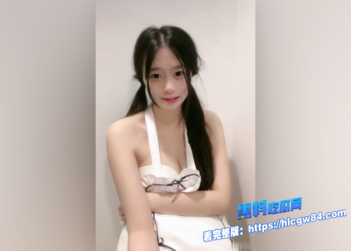 每日大赛童颜巨乳大赛长相和身材不符反差感十足稚嫩脸庞发育超前极品身材谁能不爱瓜友热评中2