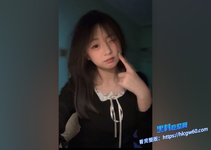 高颜值清纯女大遭男友曝光酒店开房性爱视频男友第一视角猛猛后入嫩白玉臀超带感 图2 高颜值清纯女大遭男友曝光酒店开房性爱视频男友第一视角猛猛后入嫩白玉臀超带感 图2