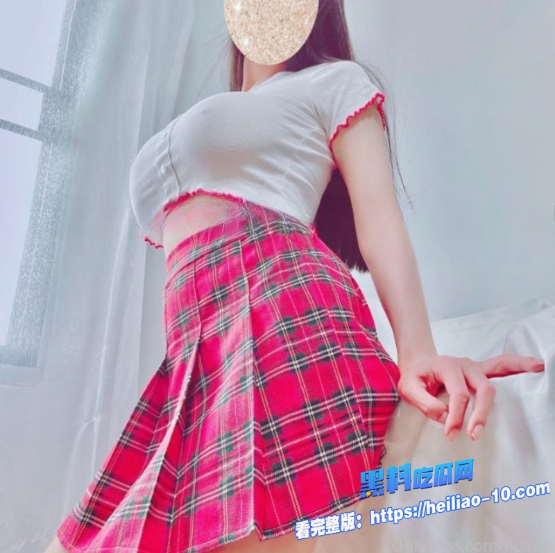 Onlyfans巨乳骚货Npxvip最新作品流出 4 Onlyfans巨乳骚货Npxvip最新作品流出 4