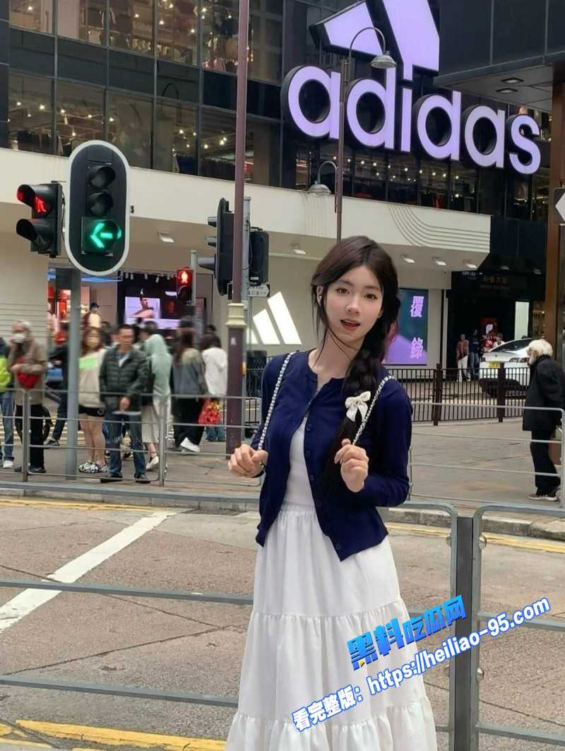 师范大学高颜值女大学生异地恋与男友自拍裸聊周末约学长骑乘爆操爽翻天2 师范大学高颜值女大学生异地恋与男友自拍裸聊周末约学长骑乘爆操爽翻天2