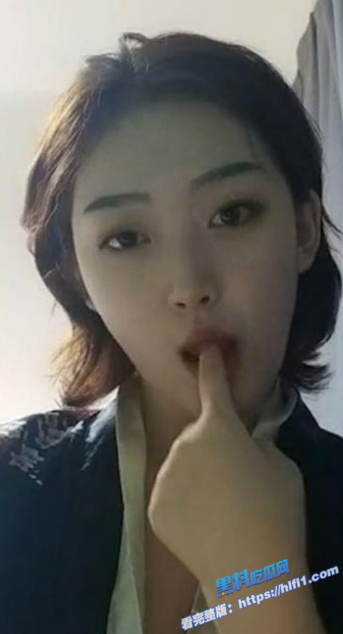黑龙江艺术职业学院 张晓丽 反差巨乳学生妹 兼职做黄播 这对大奶子爱了！图2