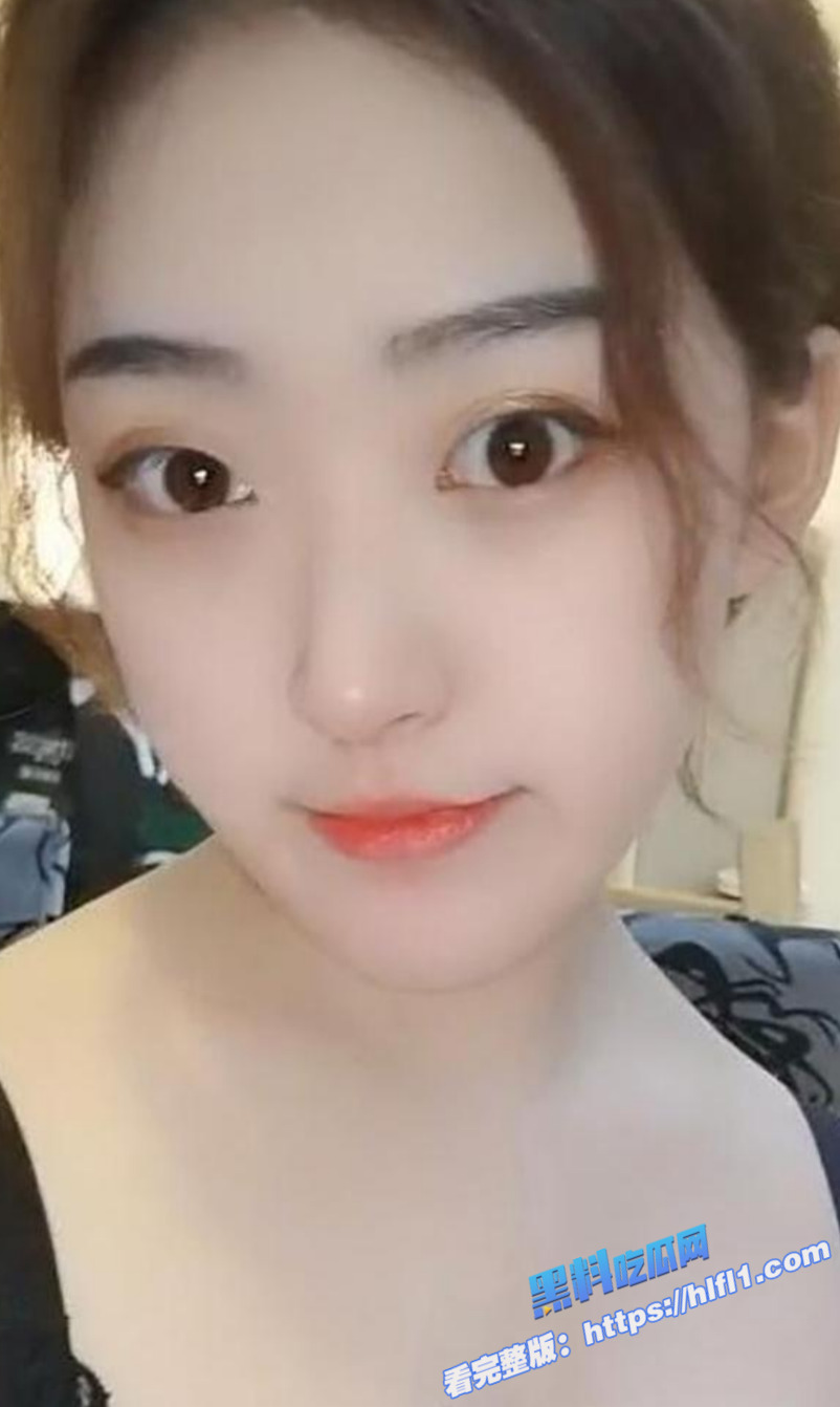 黑龙江艺术职业学院 张晓丽 反差巨乳学生妹 兼职做黄播 这对大奶子爱了!图3 黑龙江艺术职业学院 张晓丽 反差巨乳学生妹 兼职做黄播 这对大奶子爱了!图3