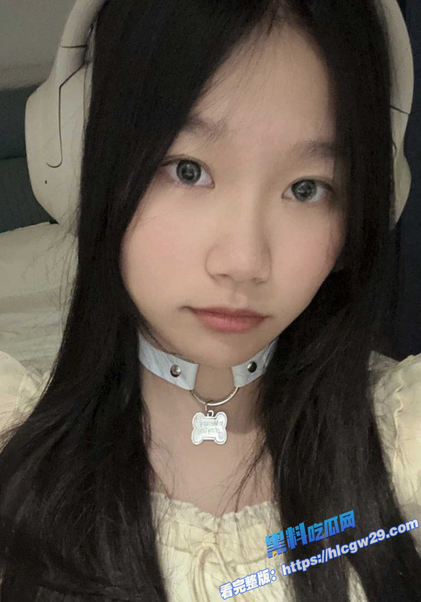 清纯大学生颜值母狗 自拍丰满乳房比心掰穴展示 做爱视频更是浪叫不停!2 清纯大学生颜值母狗 自拍丰满乳房比心掰穴展示 做爱视频更是浪叫不停!2