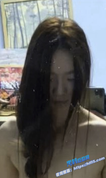 高颜值女神流出 屌丝眼中高不可攀的女神 不过是富二代胯下玩物 被富哥疯狂调教爆操！2