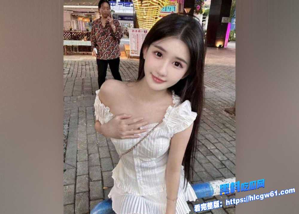 汕头大学约炮门事件黑丝高跟173蜂腰翘臀校花女神被体育生后入狂干男友舍不得操的大一学妹被人站起来各种姿势狂蹬 4 汕头大学约炮门事件黑丝高跟173蜂腰翘臀校花女神被体育生后入狂干男友舍不得操的大一学妹被人站起来各种姿势狂蹬 4
