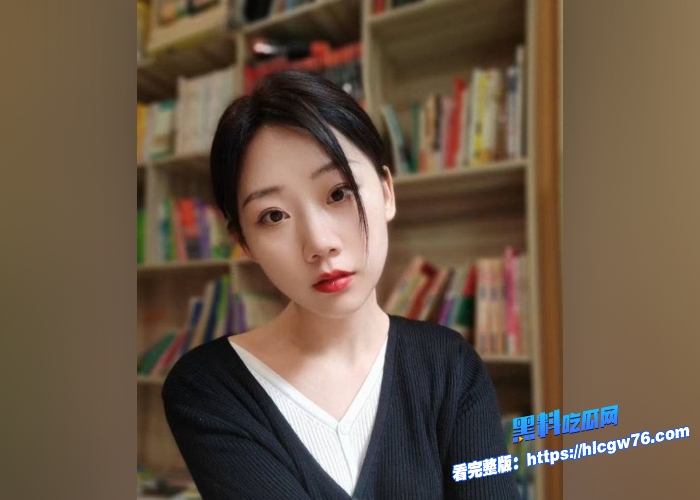 小学英语老师全程露脸被校长开发成母狗视频曝光跪地舔屌粉嫩蜜穴被暴力进入2 小学英语老师全程露脸被校长开发成母狗视频曝光跪地舔屌粉嫩蜜穴被暴力进入2