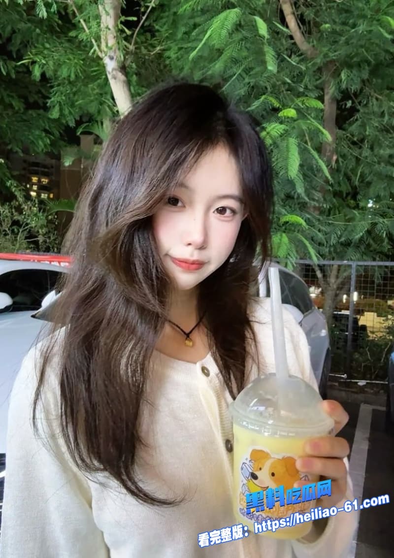 极品美少女性爱视频流出表面清纯乖乖女内心骚到爆翘起臀被爆操反常感直接拉满4 极品美少女性爱视频流出表面清纯乖乖女内心骚到爆翘起臀被爆操反常感直接拉满4