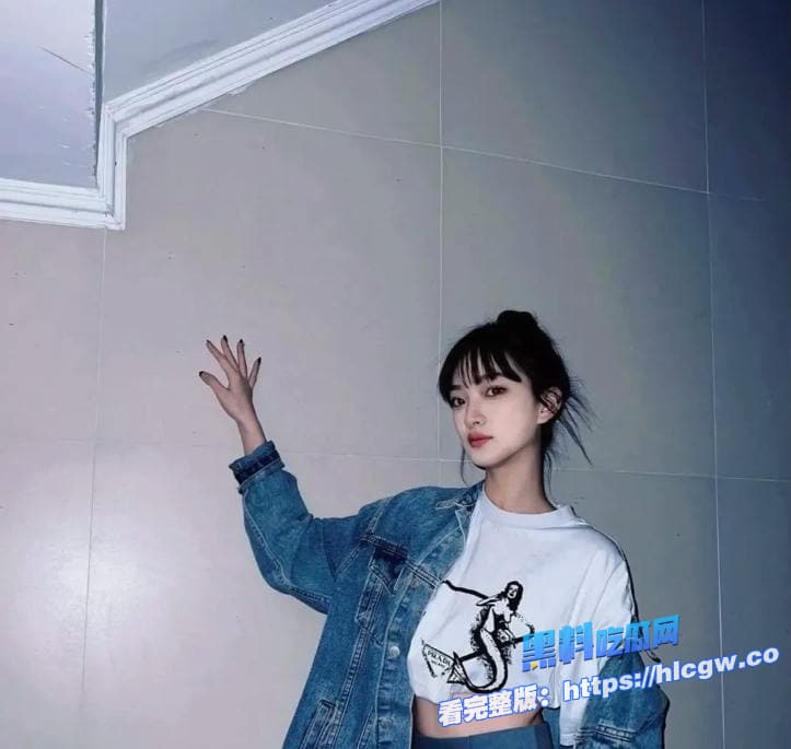 陈翔六点半 女演员王研q 陈翔六点半 女演员王研q