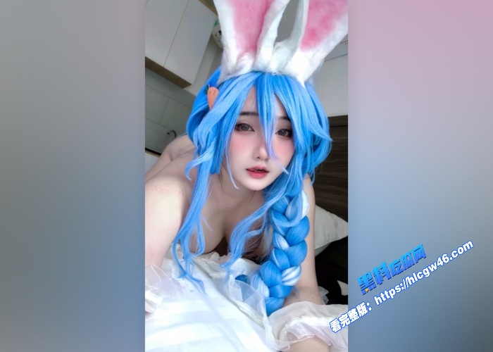 极品巨乳坦克 Nyanchancos佩可拉妈妈胡萝卜道具自慰白虎小穴淫水直流 图2WH700x500px