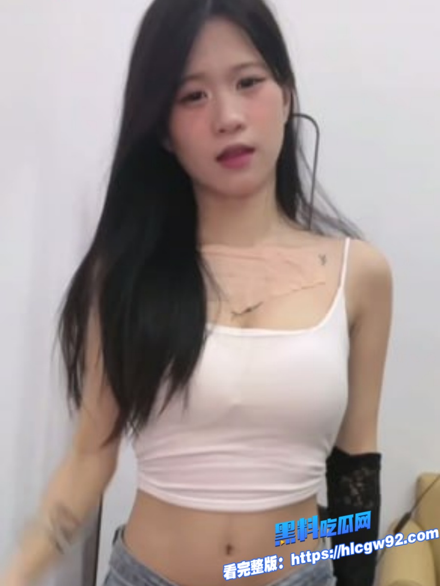 快手百万粉丝精神小妹系网红糖糖小兔兔专属私密福利视频流出2