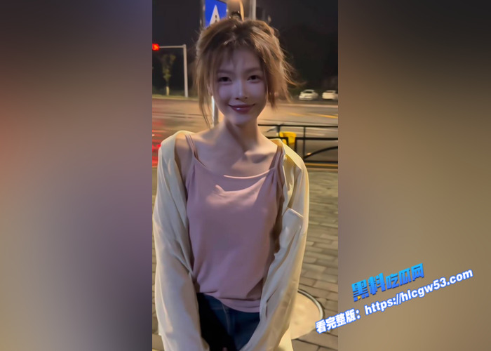 抖音47万粉丝网红 钟无艳 给金主自拍自慰视频流出 小嫩穴被手指疯狂蹂躏 淫水狂喷22 抖音47万粉丝网红 钟无艳 给金主自拍自慰视频流出 小嫩穴被手指疯狂蹂躏 淫水狂喷22