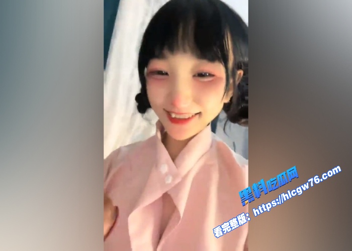 甜美高颜值小护士穿着工作服下海直播视频流出与男友家中激情啪啪少萝控瓜友必看 图1 甜美高颜值小护士穿着工作服下海直播视频流出与男友家中激情啪啪少萝控瓜友必看 图1