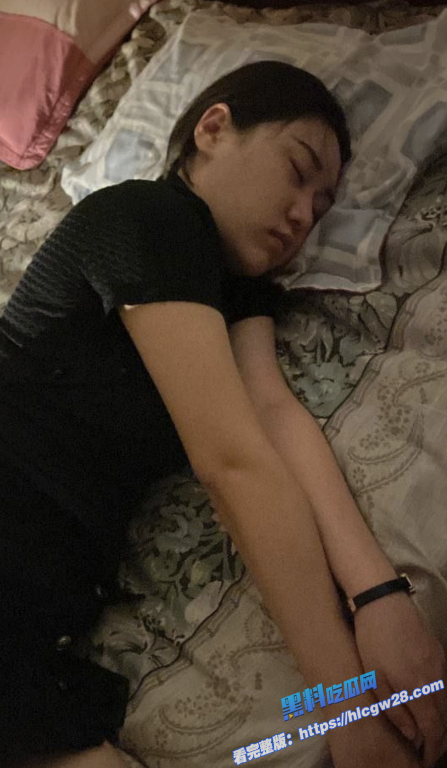 高颜值美女 灌醉后带到酒店开房各种姿势换着操 视频不慎流出！2