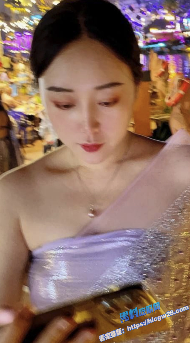 高颜值美女 灌醉后带到酒店开房各种姿势换着操 视频不慎流出!3 高颜值美女 灌醉后带到酒店开房各种姿势换着操 视频不慎流出!3