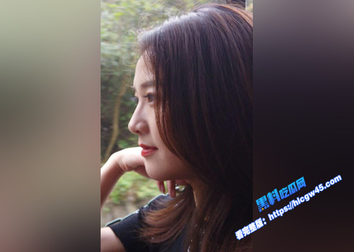 onlyfans风韵犹存的高颜值人妻LYAINEVAN 性爱视频 反差少妇的魅力令人沉醉2