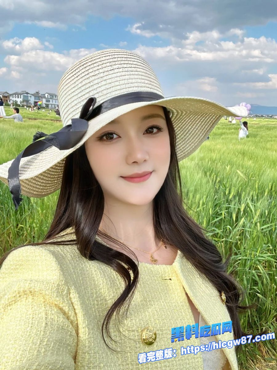 厦门高颜值人妻少妇赵茹艺 3 厦门高颜值人妻少妇赵茹艺 3
