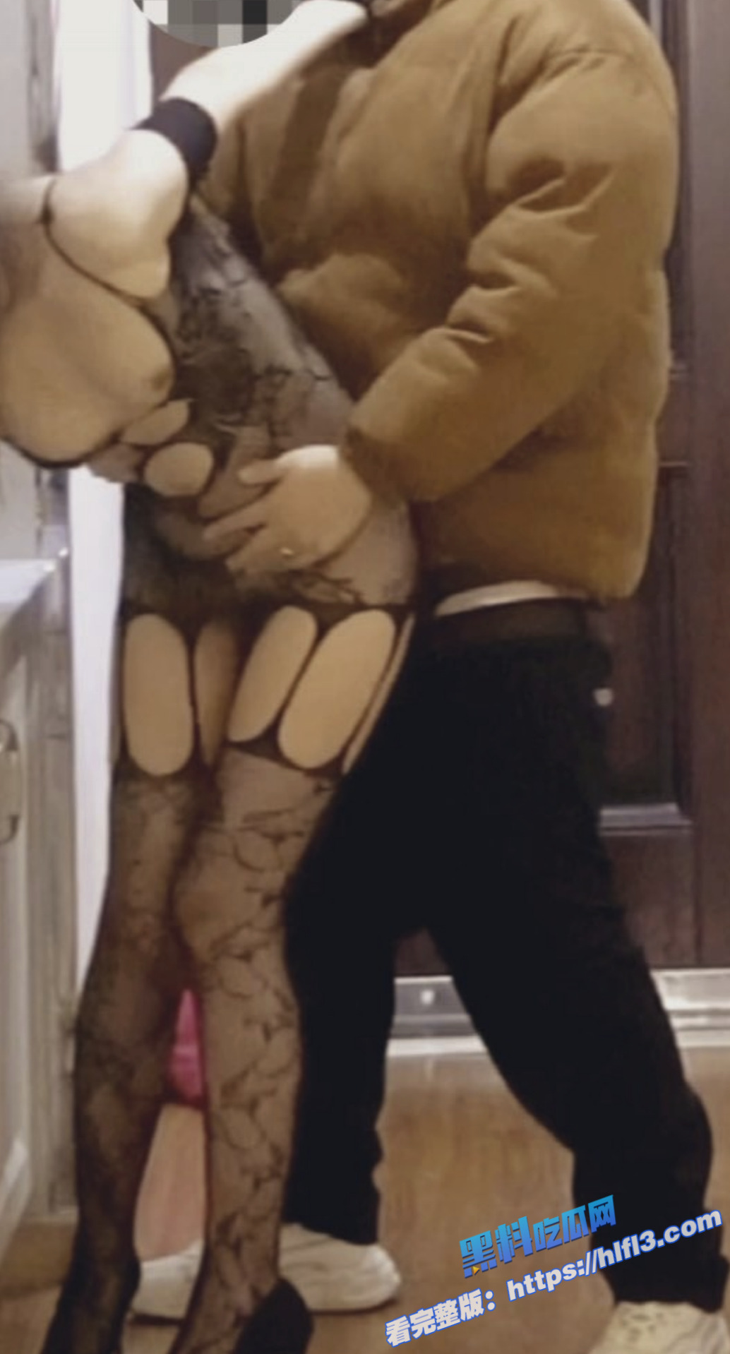 推特顶级绿帽博主 Beeeel 分享淫妻 尤物级性感骚妻 深情口交犹如荡妇 太反差了！4