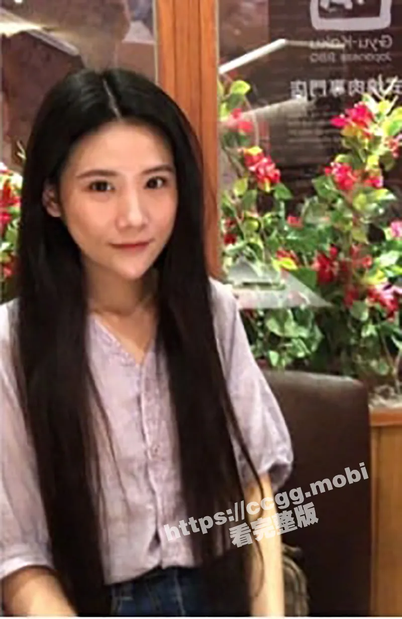 身材苗条反差高材生 小雅 约炮金主自拍流出 无毛B阴户超美内射全程露脸！