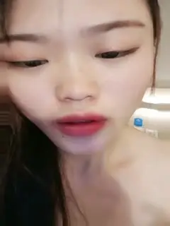 良家少妇的呻吟,全程露脸酒店约会小哥啪啪,草嘴深喉舔逼丝袜高跟诱惑,多体位爆草浪叫,淫声荡语洗澡诱惑第04集
