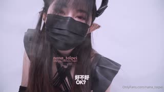 白虎网红『娜娜』魔幻爆款《吸精魅魔》处男被靓穴魅魔吸精反复内射 封面