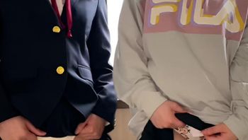 双飞援交JK学生萝莉无套内射后入 快感爆表，制服少女娇喘连连，前后穴壁蹭划刺激 封面