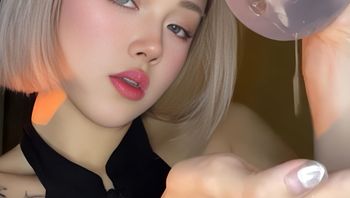 吃瓜台湾极品健身网红伊娜，女神完美的容颜与翘臀巨乳 封面