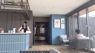 真實搭訕台灣咖啡女店員 超主動帶回房間幹 封面