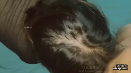 《震撼福利》微博推特网红丝袜反差婊湿宝贝 封面