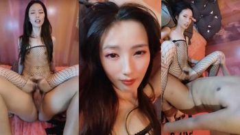 绝色佳人网袜妹直播，榨干炮友 封面