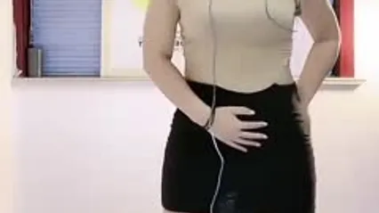 哇操__主播抖出水来了 封面