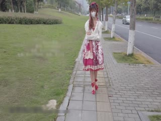 可爱花嫁少女被主人爸爸肆意蹂躏，嗲声嗲气的淫叫让人欲罢不能 封面